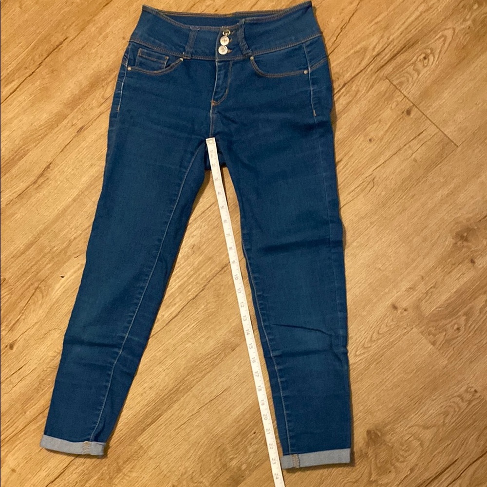 Classic Blue Cropped Ankle Jeans with Rolled Cuffs - Picture 11 of 17